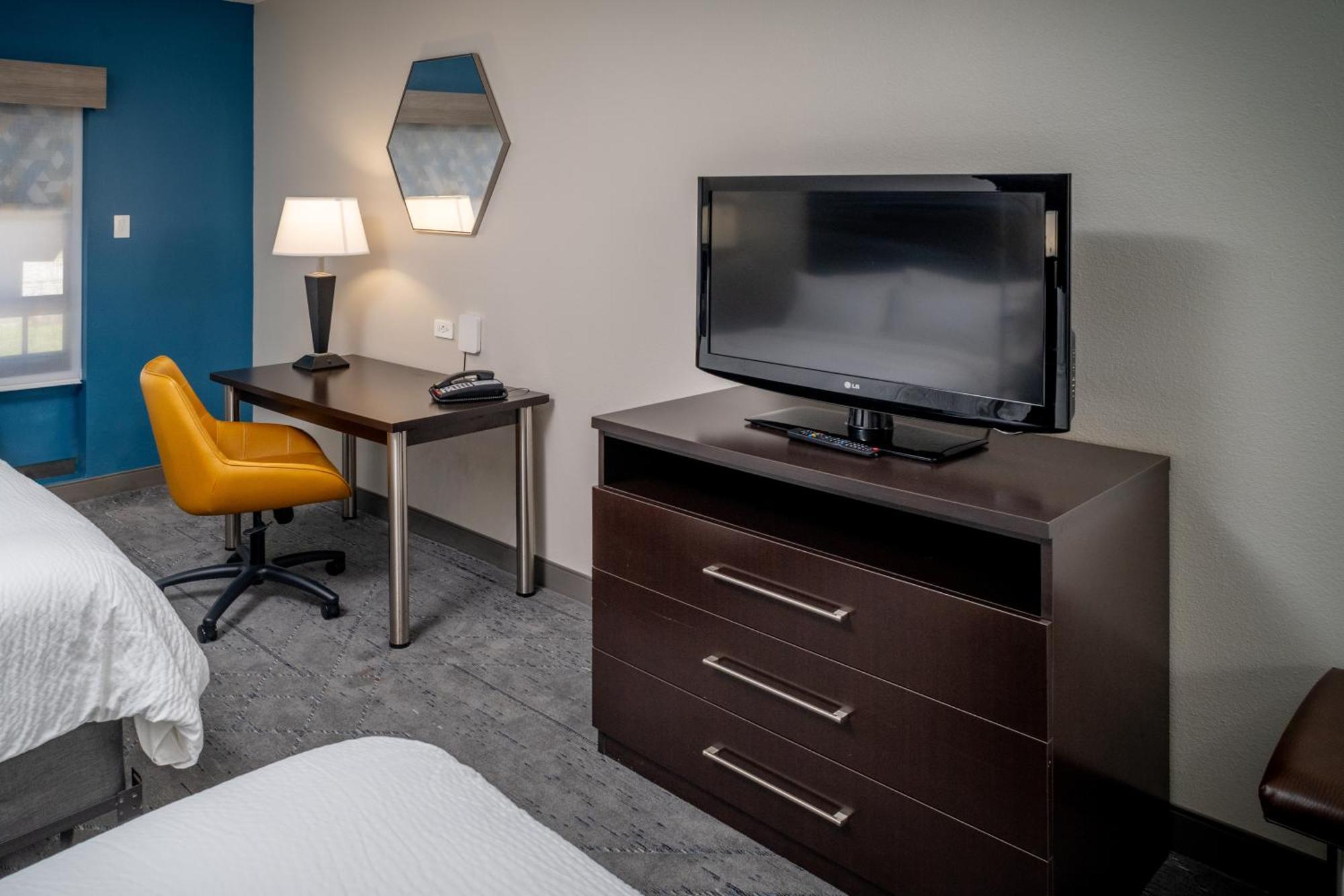 Holiday Inn Express & Suites Cross Lanes By Ihg Ngoại thất bức ảnh