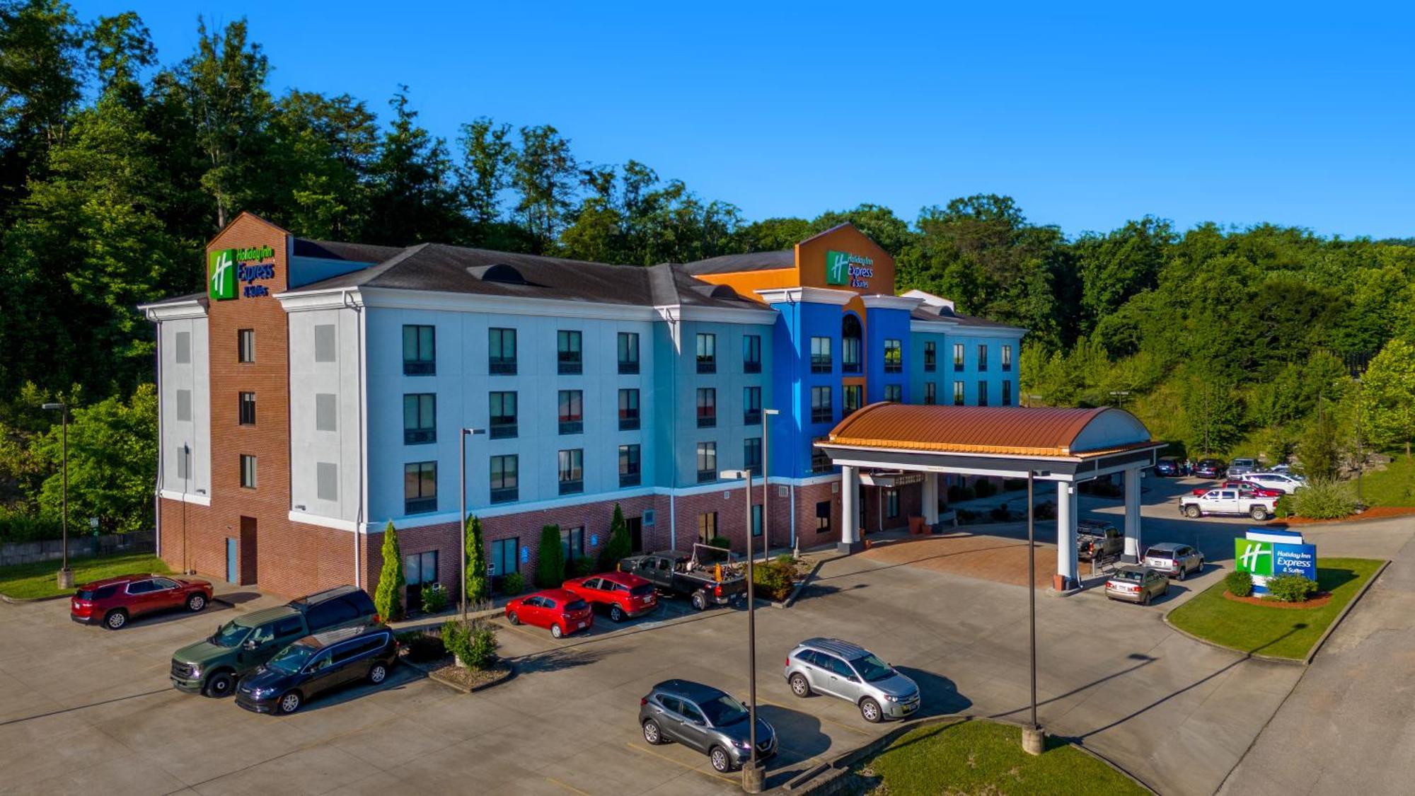 Holiday Inn Express & Suites Cross Lanes By Ihg Ngoại thất bức ảnh