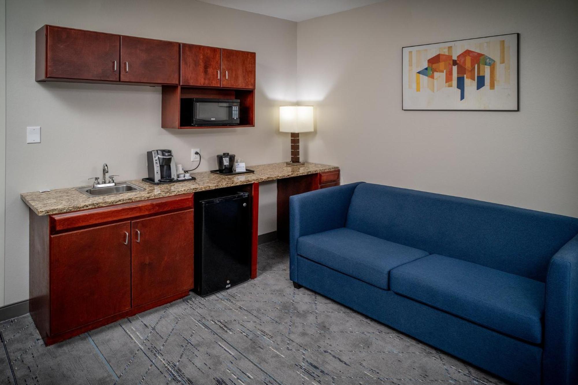 Holiday Inn Express & Suites Cross Lanes By Ihg Ngoại thất bức ảnh