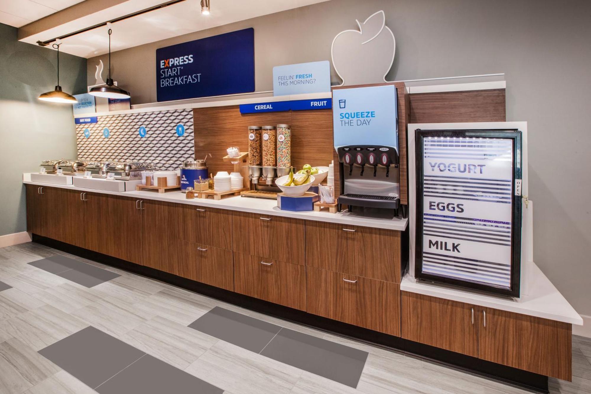 Holiday Inn Express & Suites Cross Lanes By Ihg Ngoại thất bức ảnh